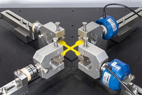 biaxial testing machine